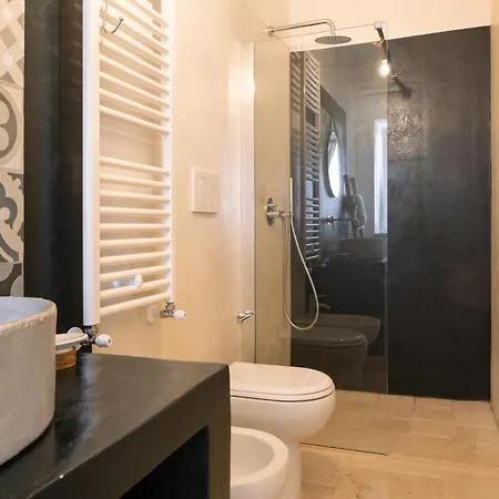Calanthia Villa *
