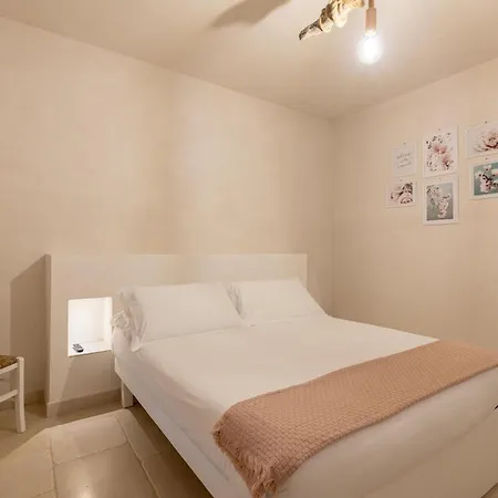 Calanthia Вилла *