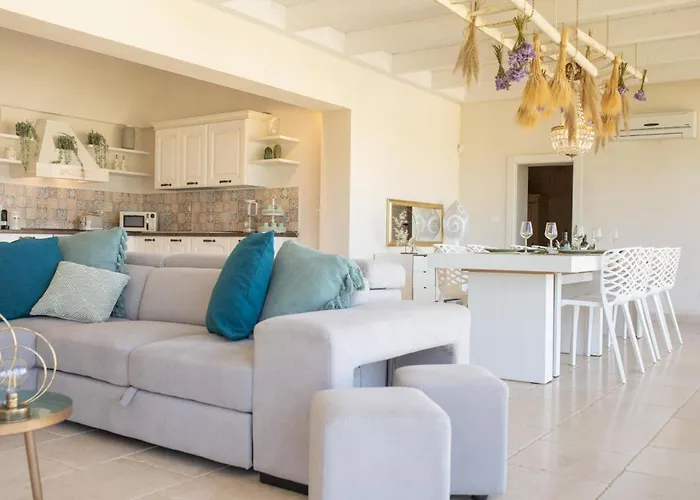 Calanthia Вилла